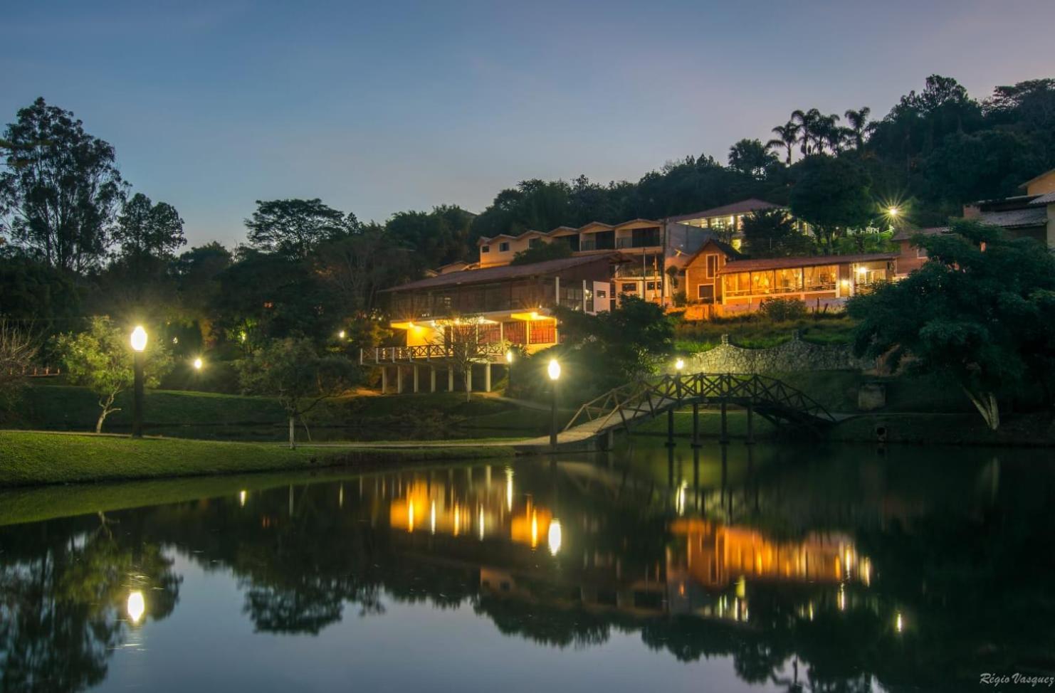 Hospedagem Vila Rica - 500M Do Centro De Cunha Sp Kültér fotó